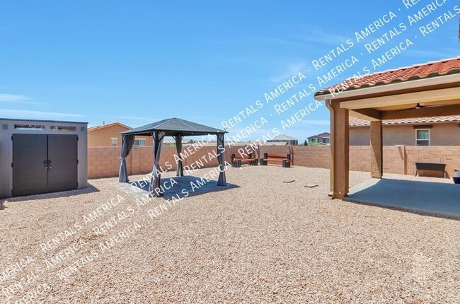 Building Photo - 10150 S Rolling Water Dr
