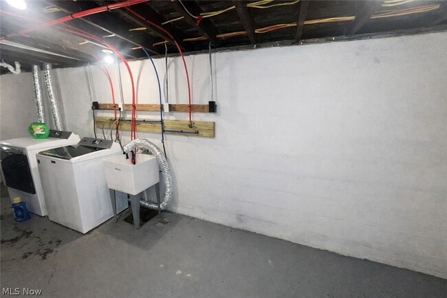 Building Photo - 3278 W 84th St