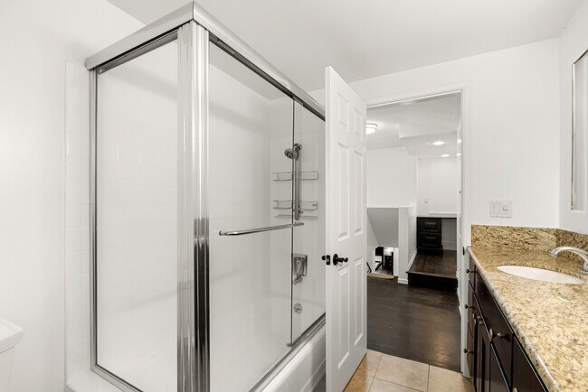 Building Photo - 8309 Denise Ln