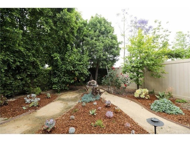 Building Photo - 18117 Jaguar Ct