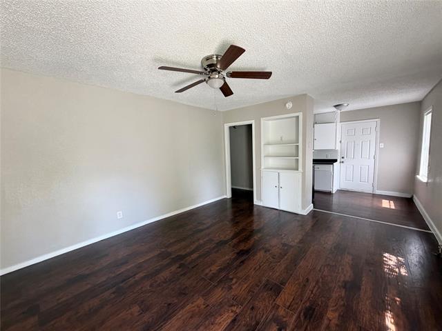 Building Photo - 6401 Hollis Ave