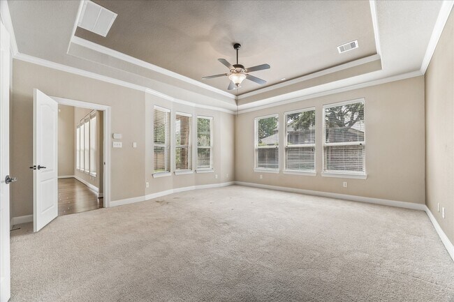 Building Photo - 10603 Hollowback Dr