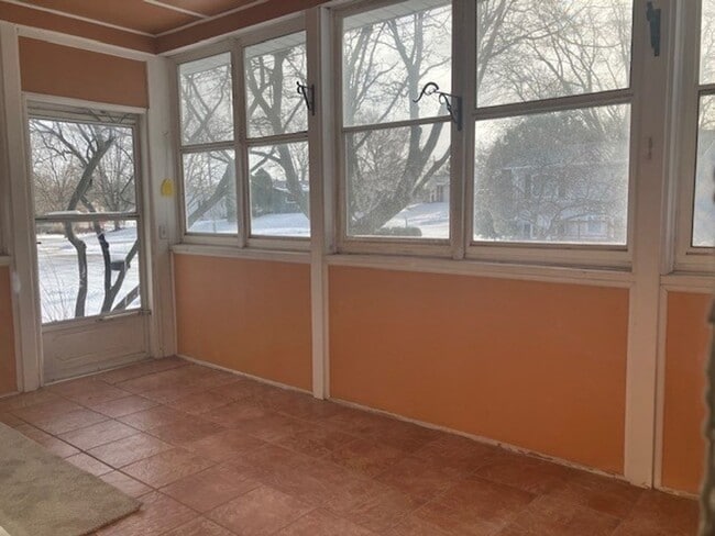 Building Photo - Single Family Home for Rent