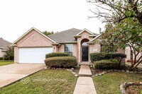 Building Photo - 1617 Churchill Ln