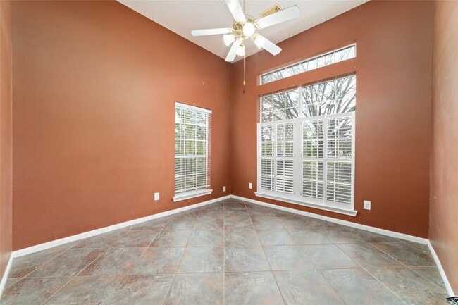 Building Photo - 22911 Sebastian Dr