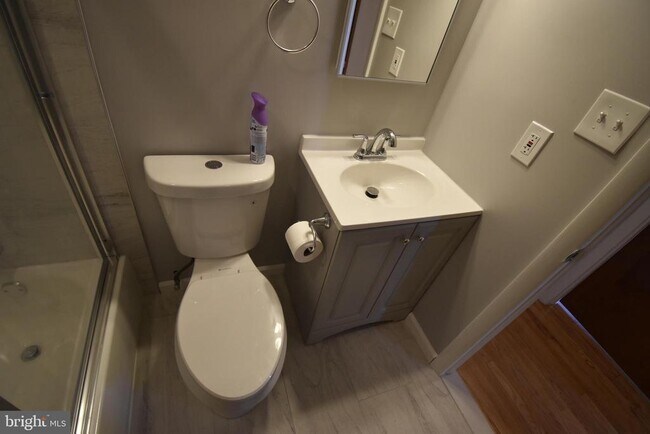 Building Photo - 3931 Dominion Dr