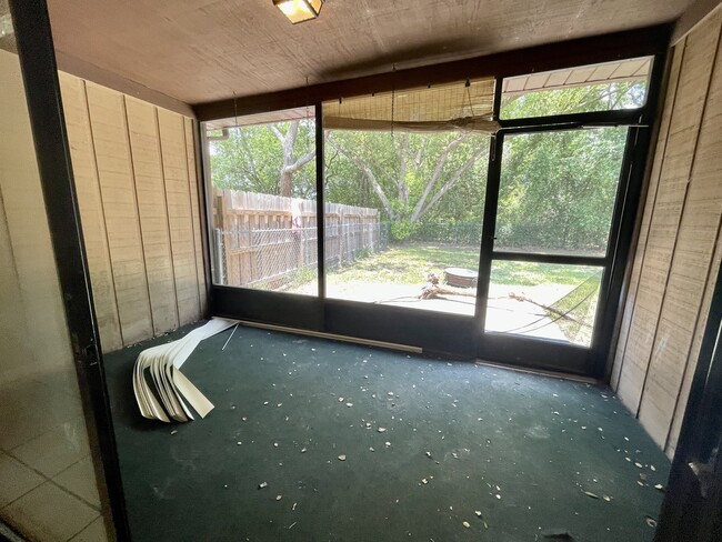 Building Photo - 8089 Omaha Cir
