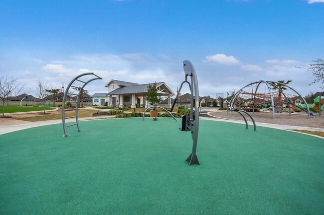 Building Photo - 260 La Dera Dr