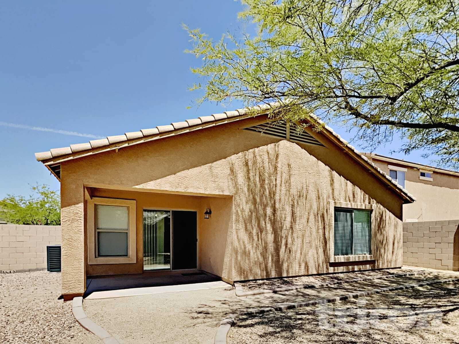 Building Photo - 43683 W Arizona Ave