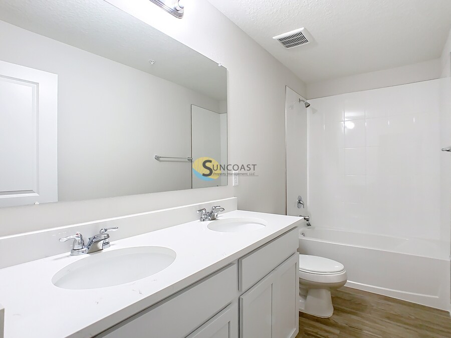 Building Photo - 3821 SW 43rd Ct