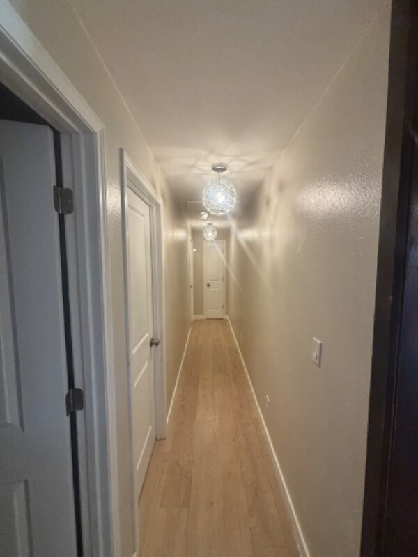 Building Photo - 722 S Kcid Rd