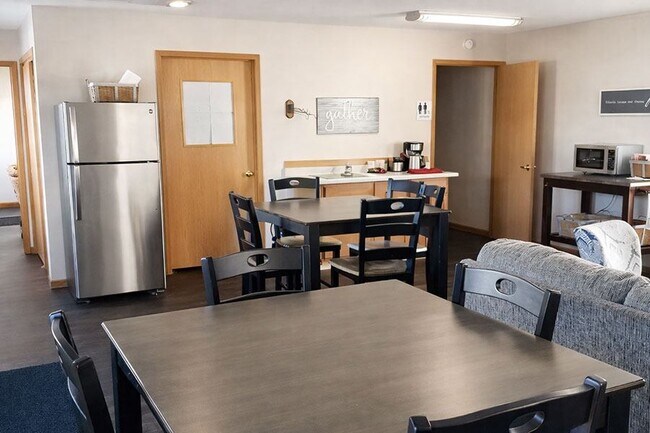 Building Photo - SUNDANCE HAYS APARTMENTS