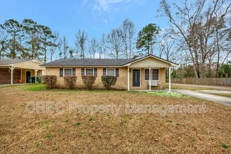 Building Photo - 122 Longleaf Dr
