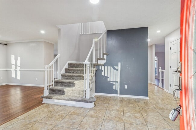 Building Photo - Quiet Coastal VA Yorktown Rental Near Bases