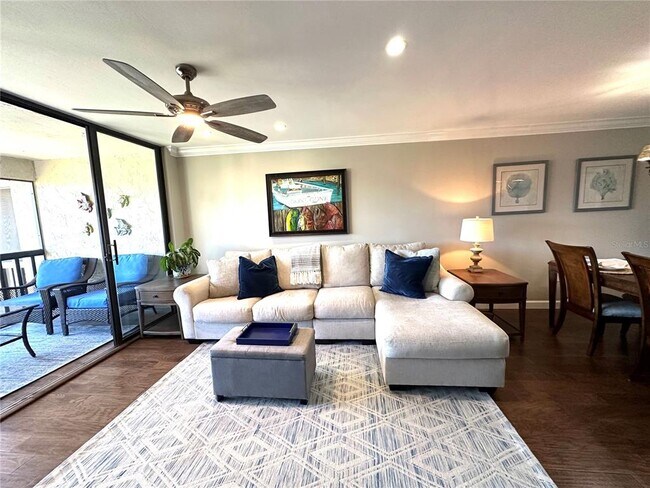 Building Photo - 1805 Mariner Dr