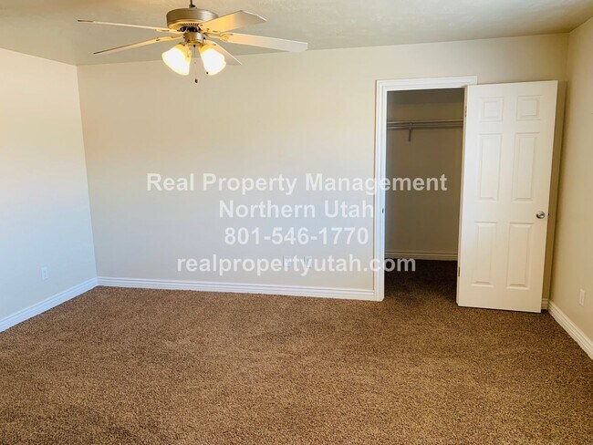Building Photo - 3 Bedroom 2 Bath Home Now Available!