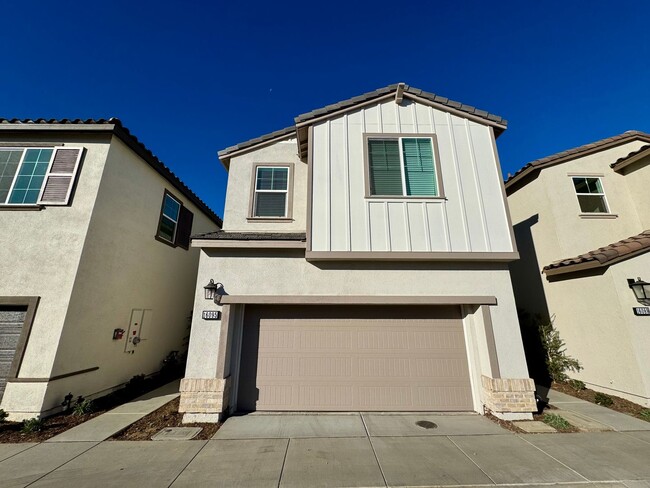 Primary Photo - Brand New 4 bedroom Moreno Valley home wit...