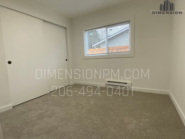 Building Photo - 101st Duplex