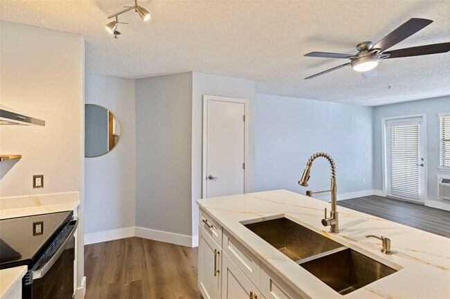 Building Photo - 11901 4th St N