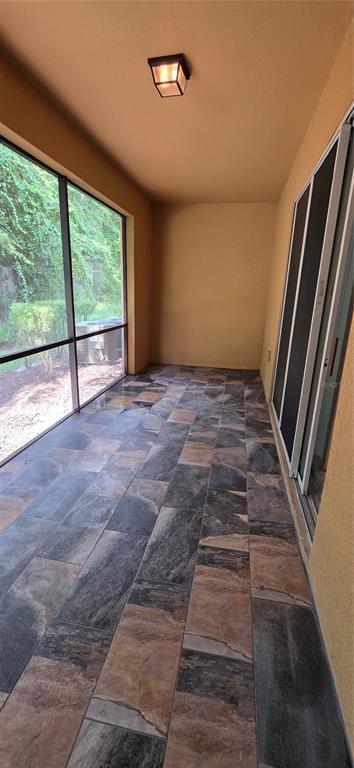 Building Photo - 13827 River Fish Ct
