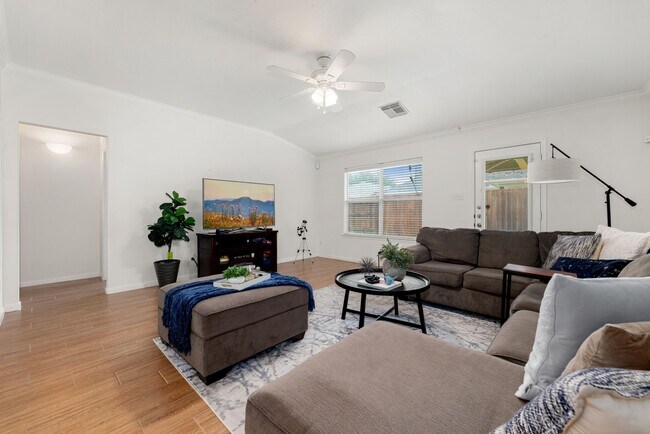Building Photo - 26542 Marble Point Ln