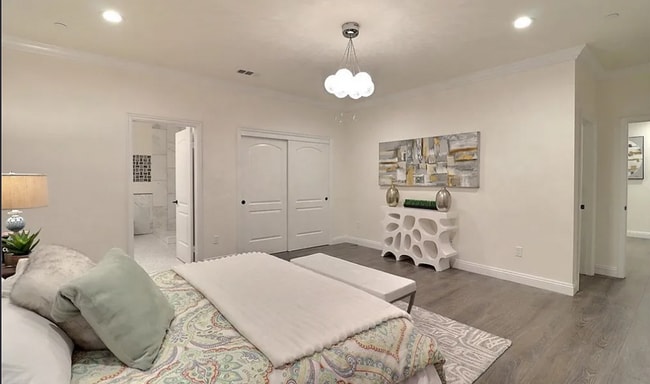 Building Photo - Now Leasing: Modern Arcadia Home – 4 Beds, 4 Baths, Premium Kitchenaid Kitchen, Three-Car Garage ...