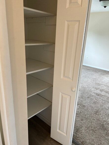 Linen Closet - 8308 Tamarron Dr