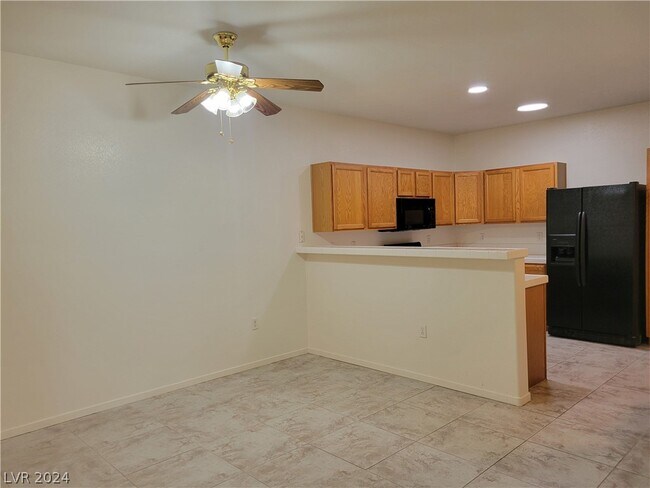 Building Photo - 2053 Jade Creek St