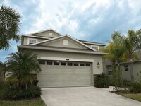 Building Photo - Beautiful 4/5 Bedroom Home in Wyndham Lakes
