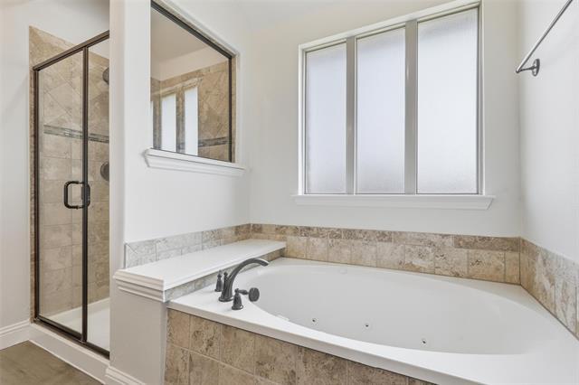 Building Photo - 3049 Waterfall Dr