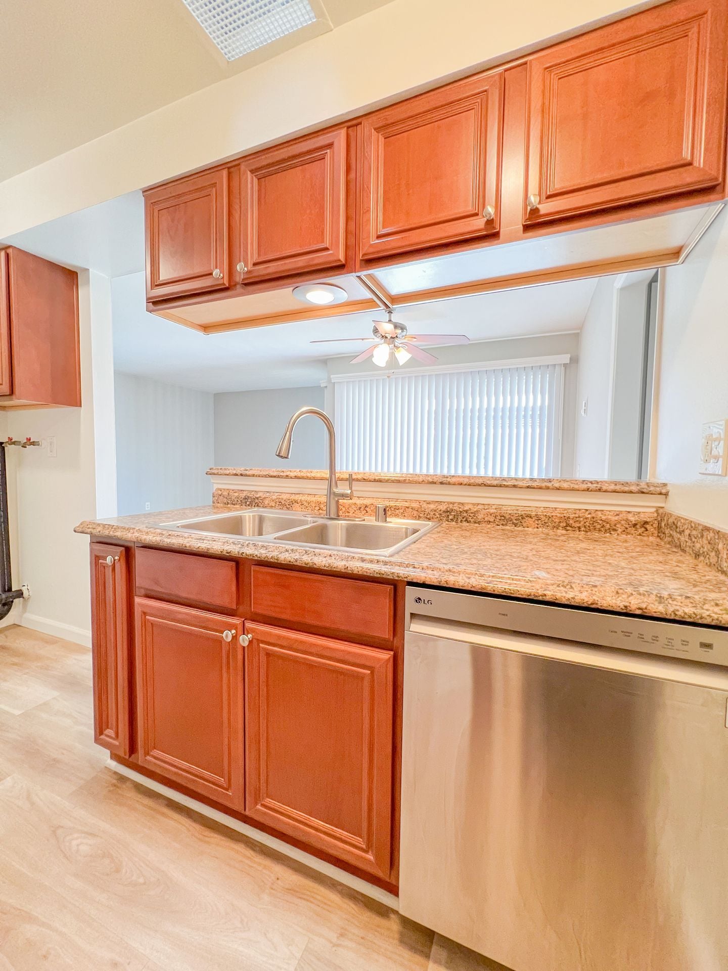 Building Photo - 4229 Dana Rd