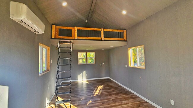 Building Photo - Brand New Mobile Home: 2 bed and 2 bath wi...