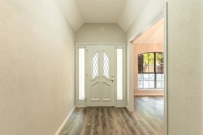 Building Photo - 5201 Rustle Leaf Dr