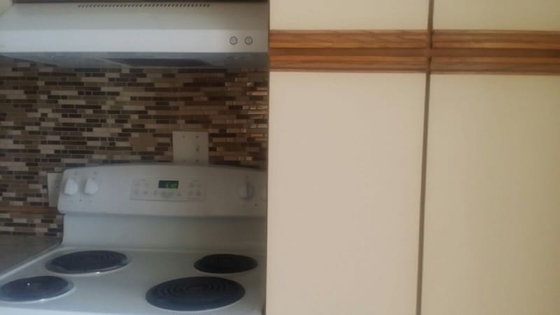 Building Photo - 1101 N Elm St