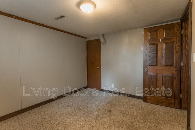 Building Photo - 1529 N 24th St