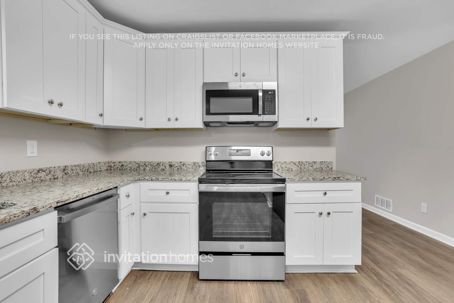 Building Photo - 3458 Charlemagne Dr