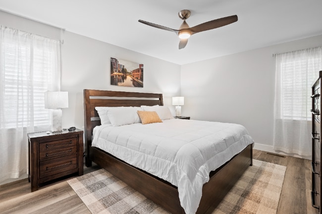 Building Photo - 4 Amherst Ave