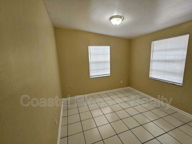 Building Photo - 4431 Atwater Dr