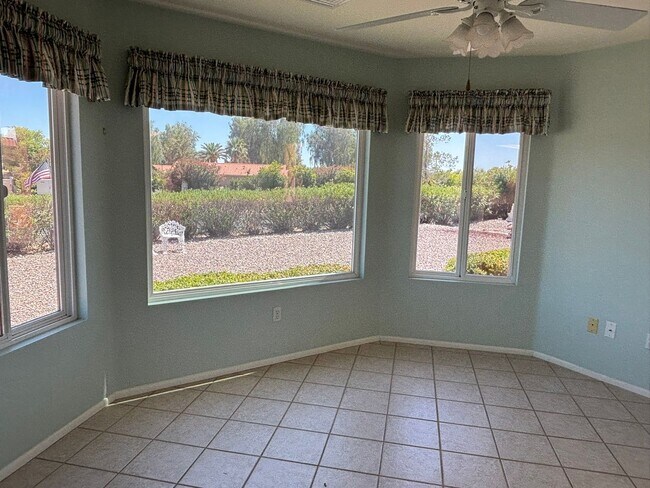 Building Photo - Spacious 3 bedroom Long Term Unfurnished home in Leisure World a 45+ Active Adult Resort Community