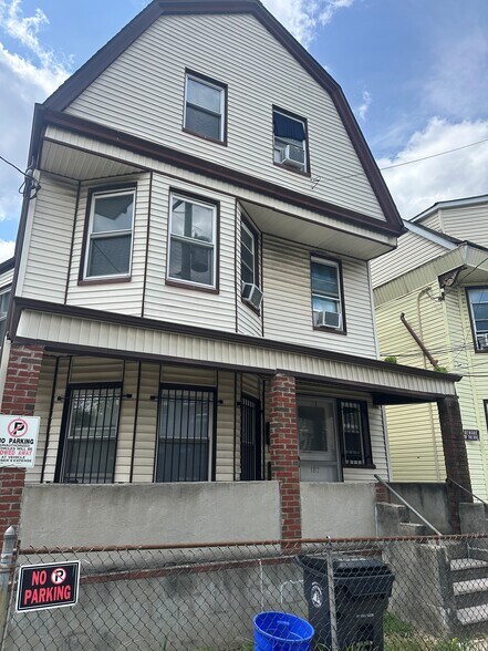 Primary Photo - 187 S 11th St