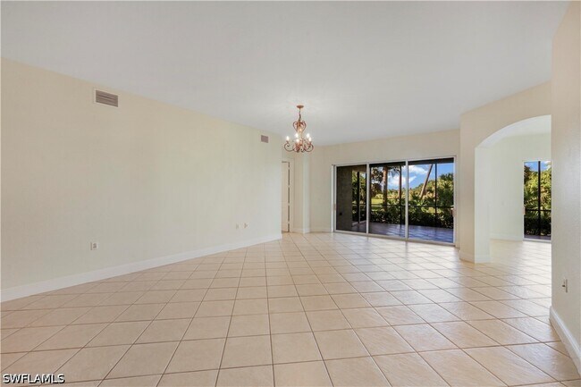 Building Photo - 9142 Cherry Oaks Ln