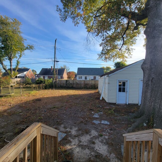 Building Photo - 1013 Garber St