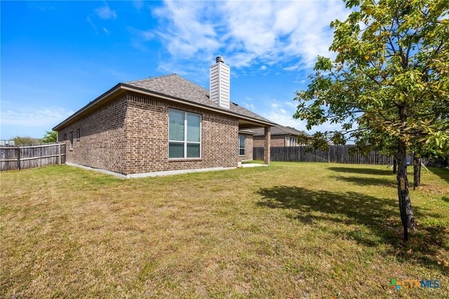 Building Photo - 109 Raven Dr