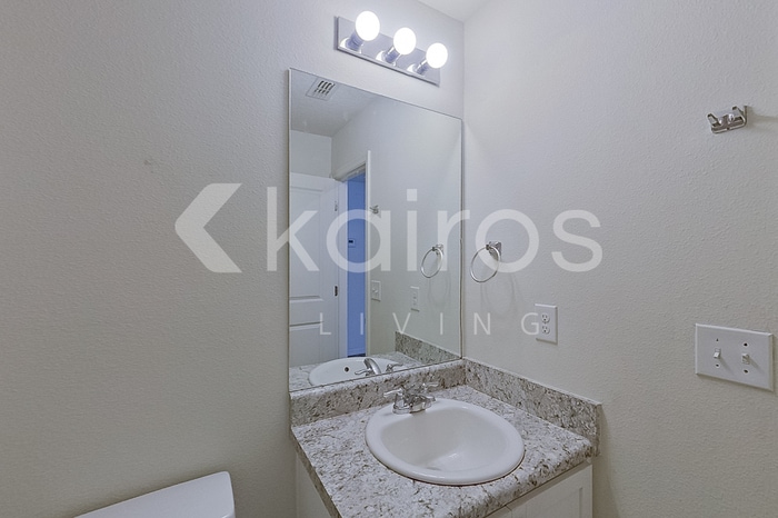 Building Photo - 10117 Elgin Blvd