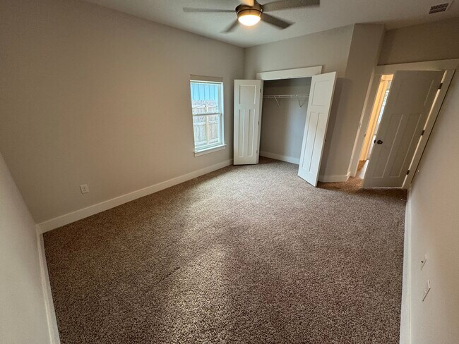 Building Photo - 3533 Sailfish Dr