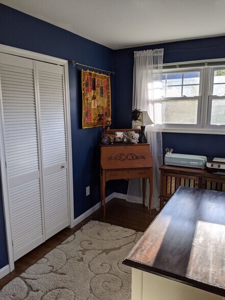 Upstairs Bedroom #2 - 4201 Collier Rd