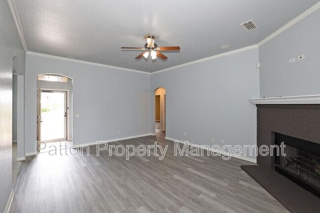 Building Photo - 9206 Perry Ave