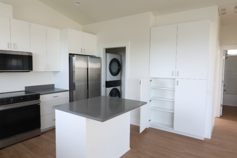 Building Photo - 12929 SE Ridgecrest Rd