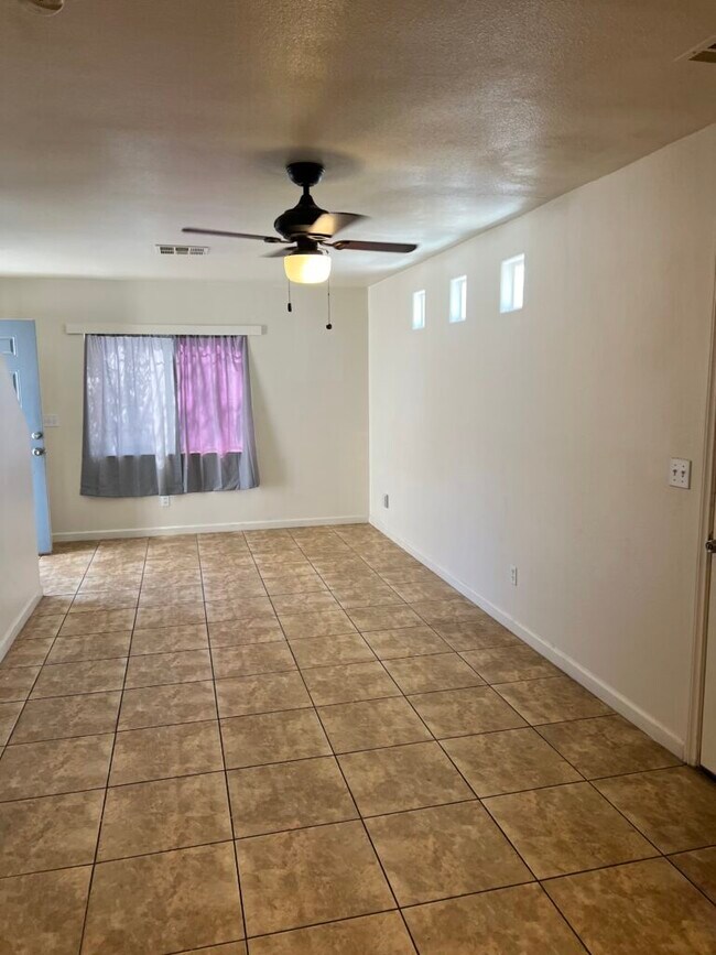 Building Photo - 2275 Windmill Grove Ct