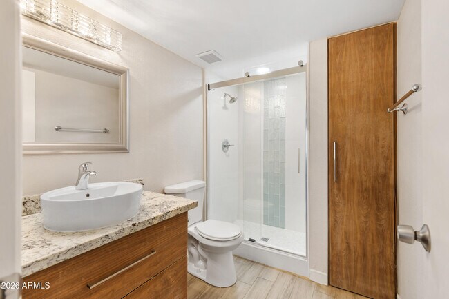 Building Photo - 7820 E Camelback Rd